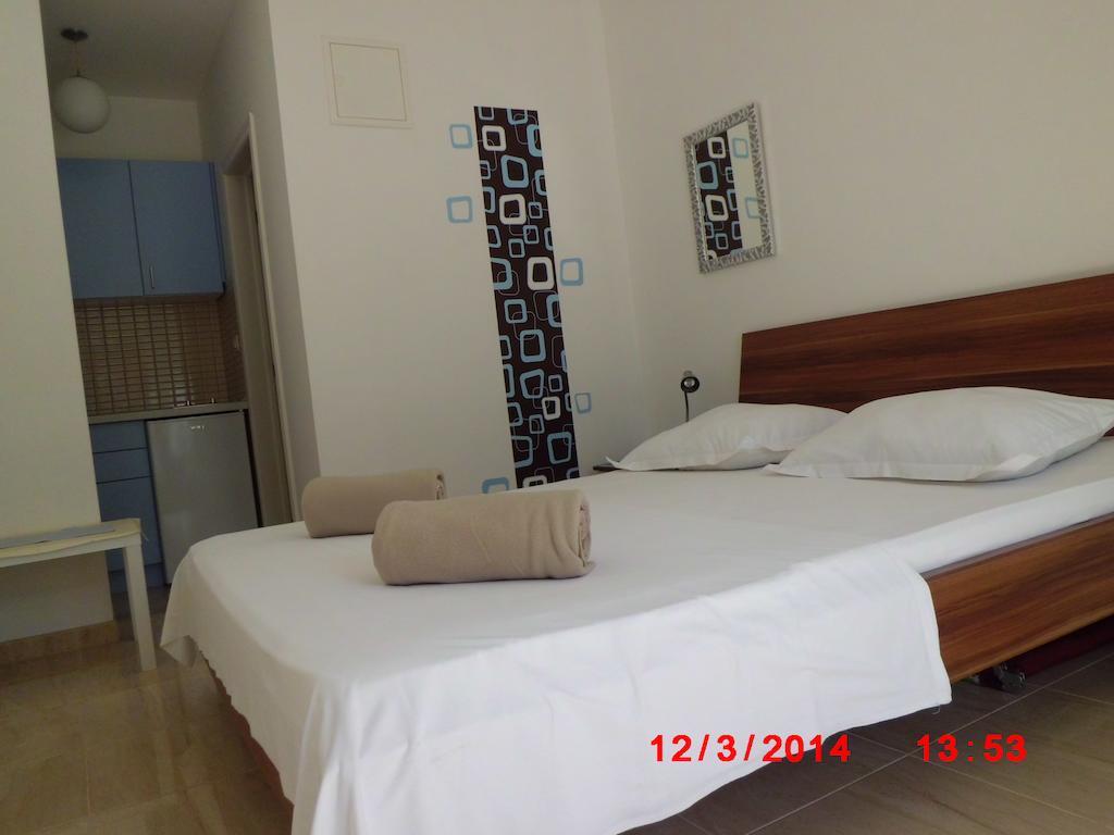 Apartments Viskovic ماكارسكا الغرفة الصورة