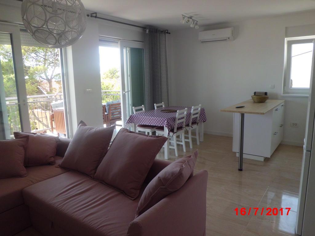 Apartments Viskovic ماكارسكا المظهر الخارجي الصورة