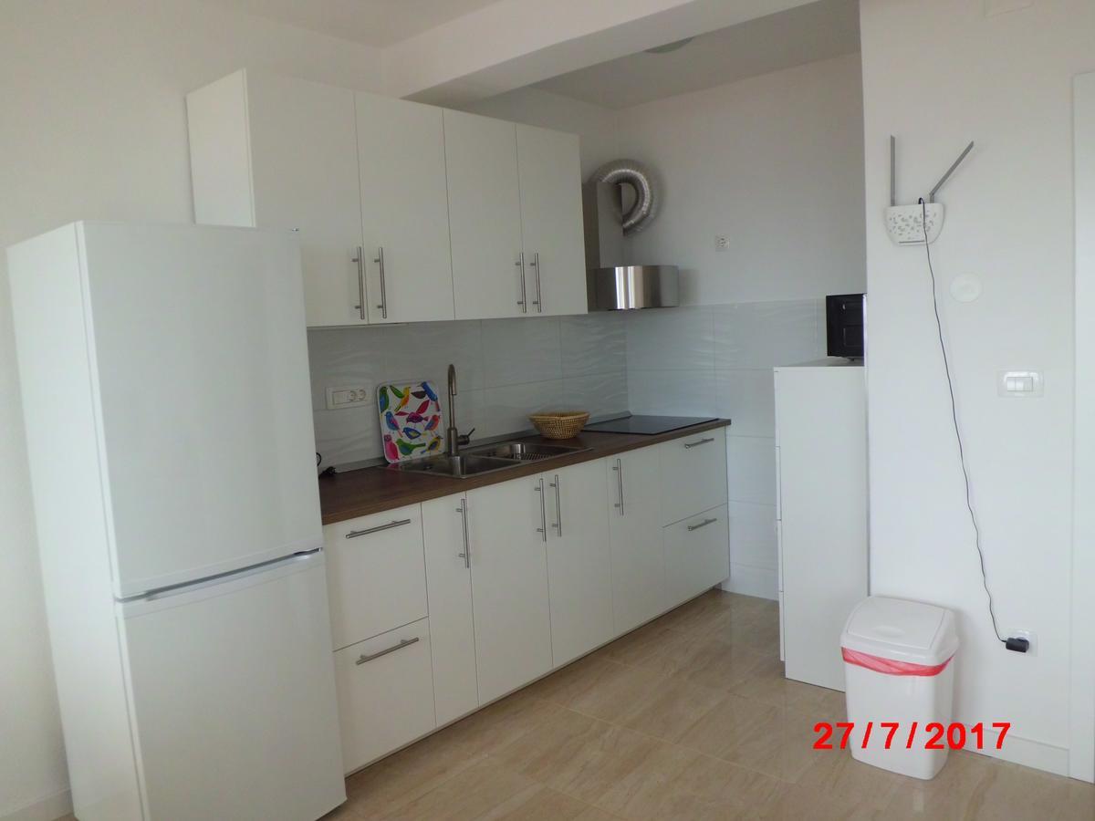 Apartments Viskovic ماكارسكا المظهر الخارجي الصورة